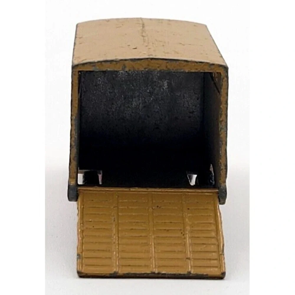 Cattle Horse Transport Bedford Budgie circa '60s No. 25 UK England‎
